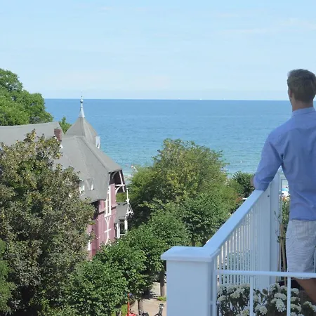 Hotel Schwanebeck 4*