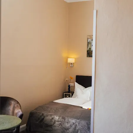 Schwanebeck 4*