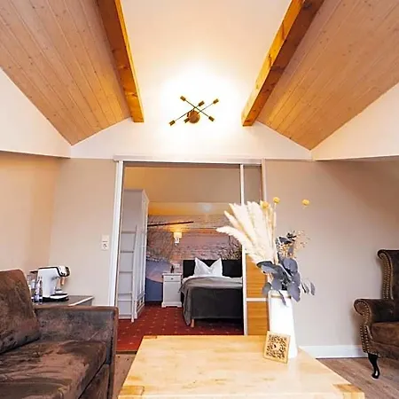 Schwanebeck 4*